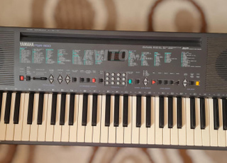  Piano yamaha psr 300