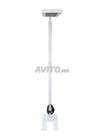 Lampadaire Ludic 7 Touch, réglable en intensité 