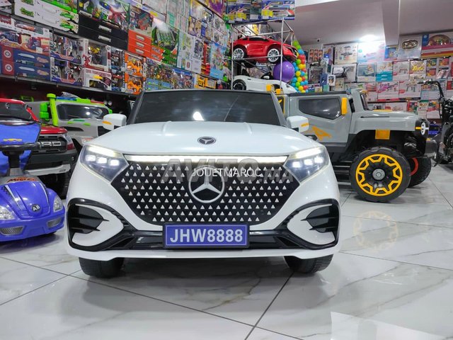La voiture Mercedes 