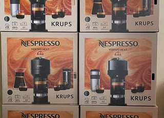 Machine a café Nespresso Vertuo Next deluxe Neuve 