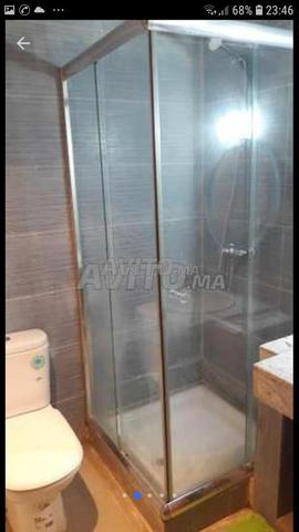 Appartement équipé et propre pour famille à louer à la journée au centre de Fès - image 4