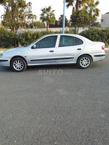 Renault Megane occasion Diesel Modèle 1999