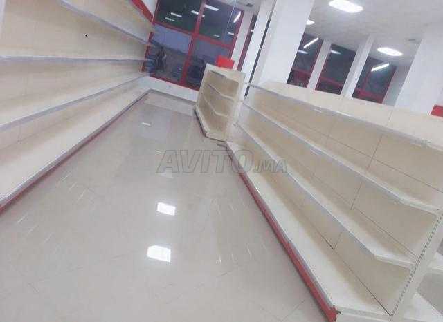 Les étagères de présentation disponible