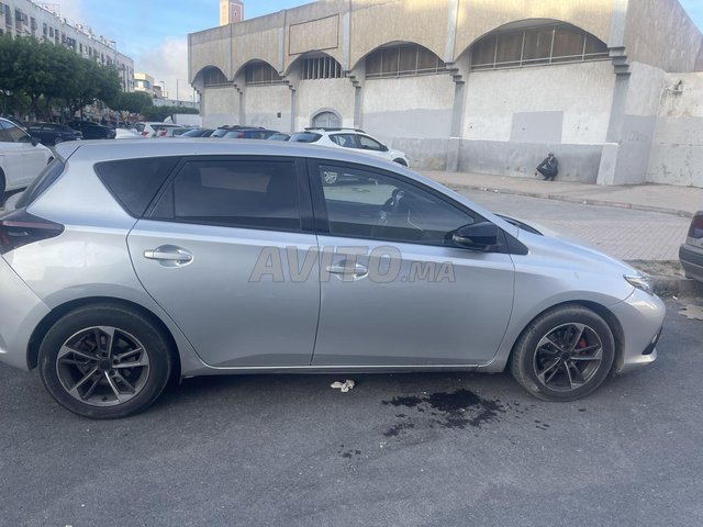 Toyota Auris occasion Diesel Modèle 2016