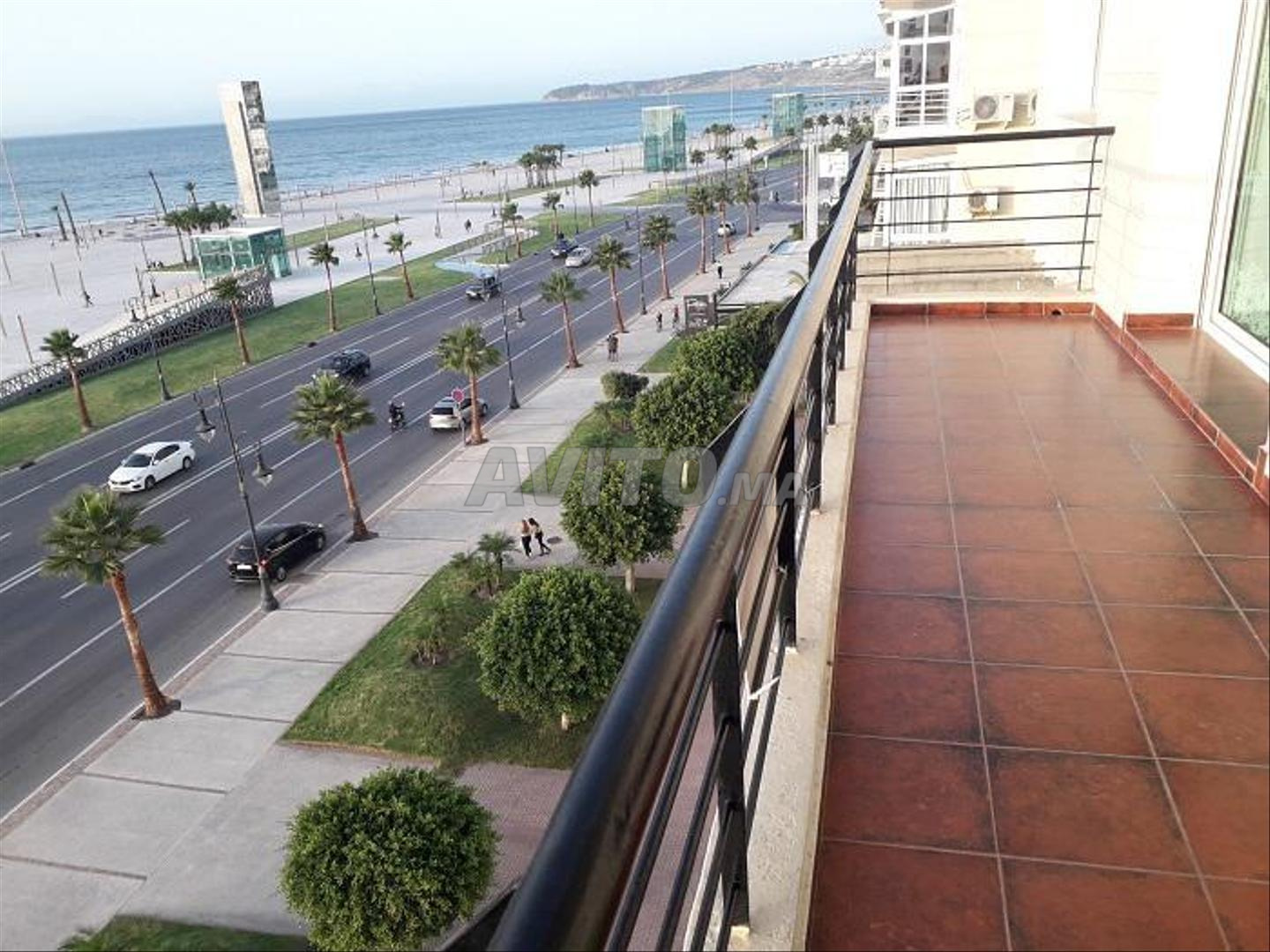 Appartement vue mer sur la corniche à louer