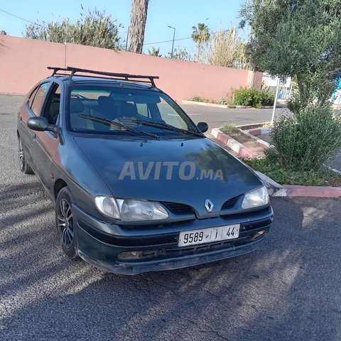 Renault Megane occasion Diesel Modèle 1997