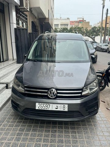 Voiture Volkswagen Caddy 2019 à Casablanca  Diesel  - 8 chevaux