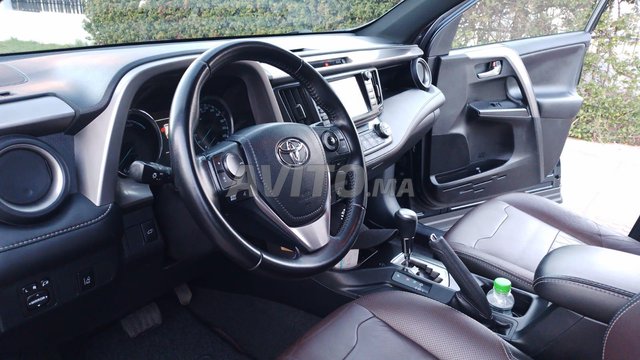 Toyota RAV 4 occasion Hybride Modèle 2017