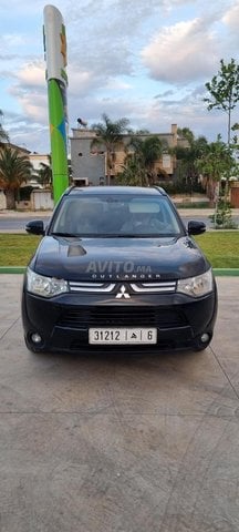 Voiture Mitsubishi Outlander 2014 à Rabat  Diesel  - 9 chevaux