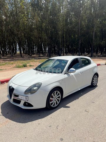 Alfa Romeo Giulietta occasion Essence Modèle 2011