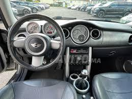 Mini Mini Essence Manuelle 2006 à Fès