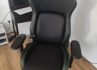 Razer Iskur Black-Green XL Chaise de Gaming 