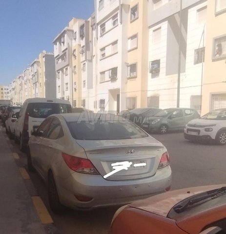 Voiture Hyundai Accent 2015 à Agadir  Diesel  - 6 chevaux