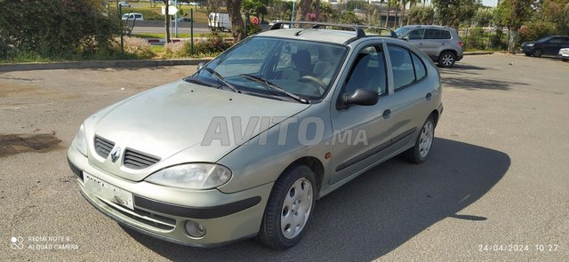 Renault Megane occasion Diesel Modèle 2002