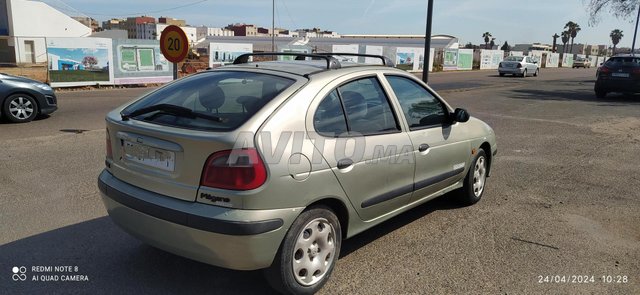 Renault Megane occasion Diesel Modèle 2002