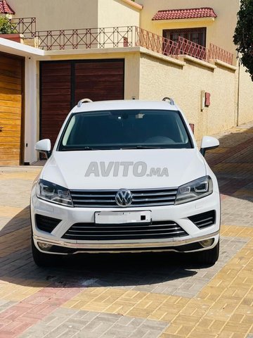 Voiture Volkswagen Touareg 2018 à Agadir  Diesel  - 12 chevaux