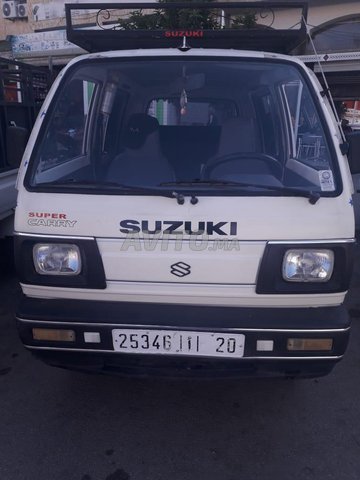 Voiture Suzuki Alto 1993 à Fès  Essence  - 7 chevaux