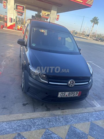 Voiture Volkswagen Caddy 2019 à Marrakech  Diesel  - 8 chevaux