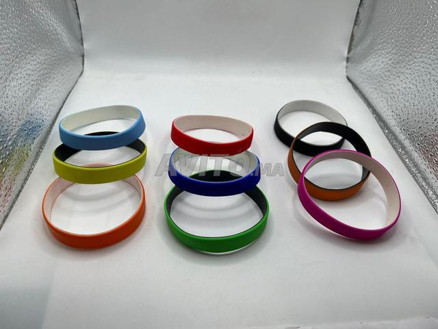 Bracelet silicone personnalisé pour les piscines  - 2