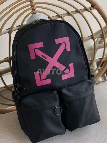 Cartable off white 2025