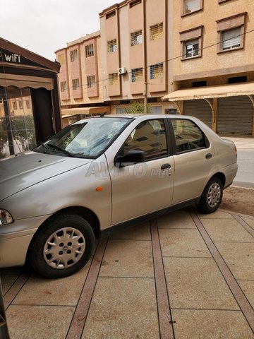 Fiat Siena occasion Essence Modèle 2001