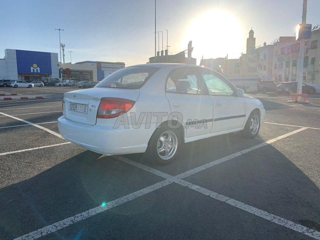 Kia Rio occasion Essence Modèle 2004