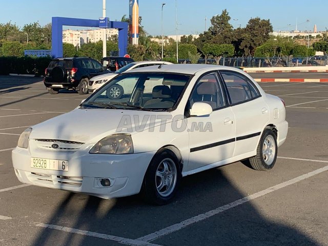 Kia Rio occasion Essence Modèle 2004