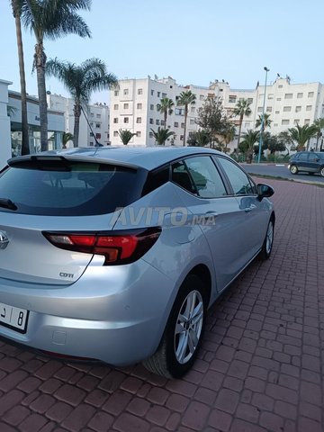 Opel Astra occasion Diesel Modèle 2018