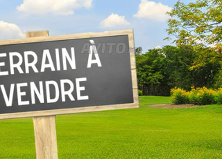 Lot de villa deux façades à plaisance