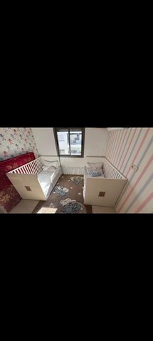  un lit pour bébé et enfant jusqu'à 7 ans