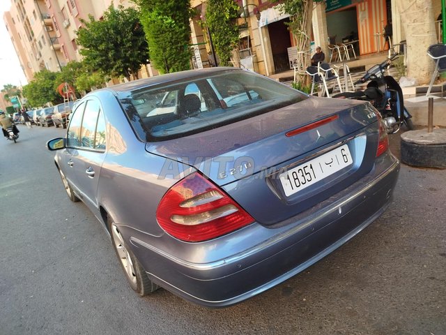 Mercedes-Benz 270 occasion Diesel Modèle 2005