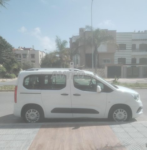 Opel COMBO occasion Diesel Modèle 2019