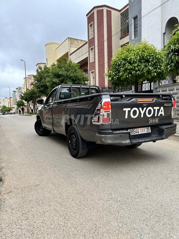 Toyota Hilux occasion Diesel Modèle 2020