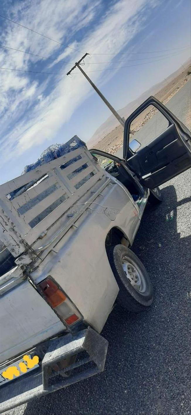 nissan pickup