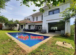 Villa à vendre sect 23