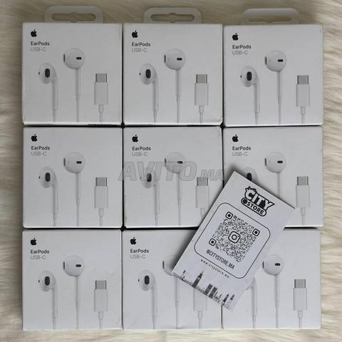 iPhone 15 USB C Earpods Headphones Type-C