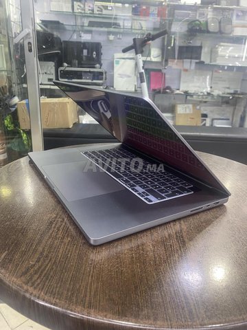 MacBook Pro. M1 Max 2021 321To