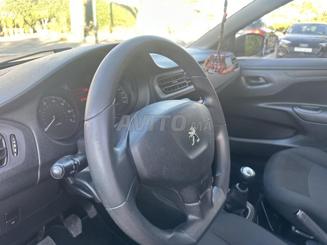 Peugeot 301 occasion Diesel Modèle 2018