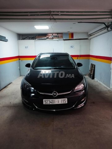 Opel Astra occasion Diesel Modèle 2013