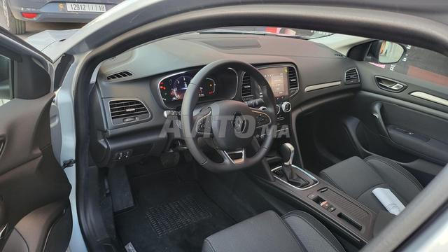 Location de voiture RENAULT MEGANE