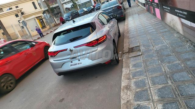 Location de voiture RENAULT MEGANE