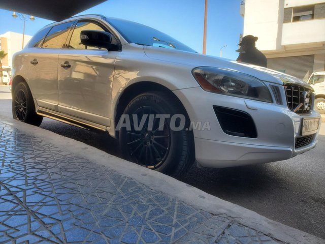 Volvo XC60 Diesel R DESIGN Automatique 2012 à Fès
