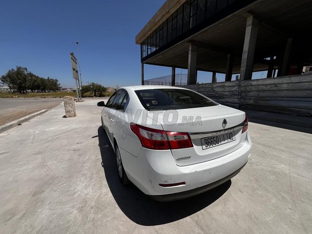 Renault Latitude occasion Diesel Modèle 2012