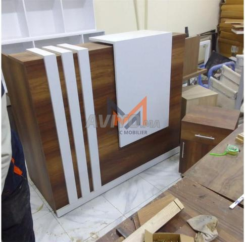 COMPTOIR DE RECEPTION EN BOIS EN PROMO