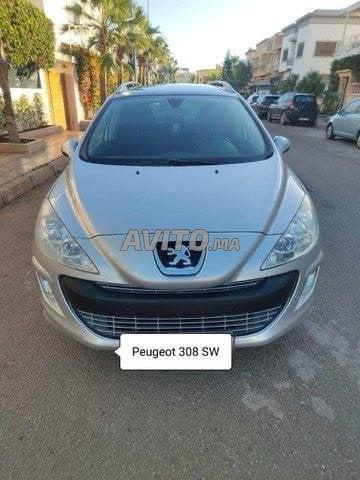 Peugeot 308 SW essence Manuelle 2008 à Settat