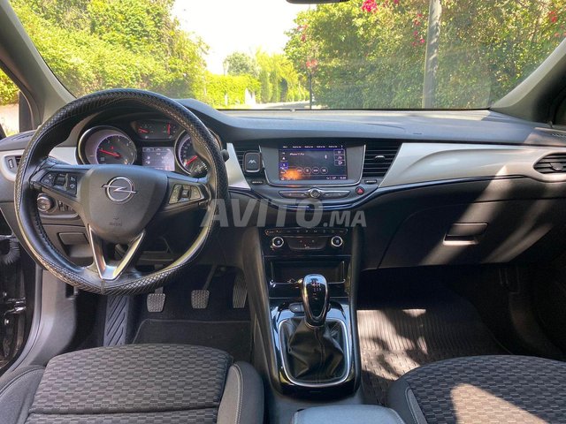 Opel Astra occasion Diesel Modèle 2021