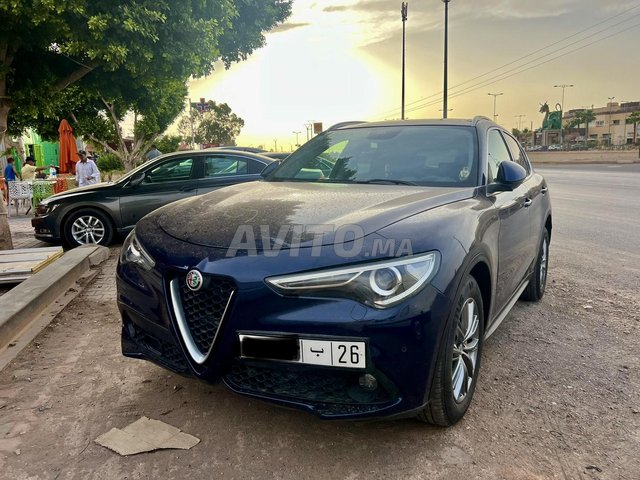 Voiture Alfa Romeo Stelvio 2019 à Marrakech  Diesel  - 6 chevaux