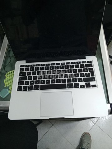 MacBook pro I5 annee 2015