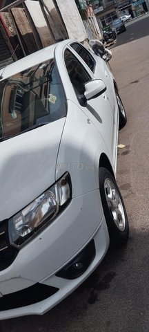 Renault Laguna occasion Diesel Modèle 2016
