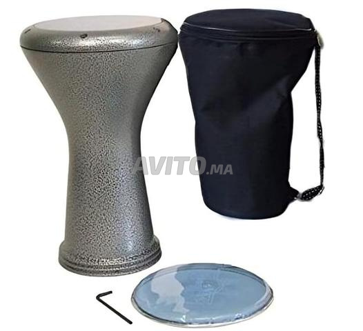 دربوكة مصرية احترافية مع حقيبة